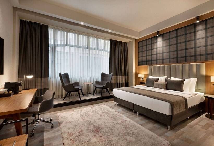 Hotel Ramada By Wyndham Budapest City Center