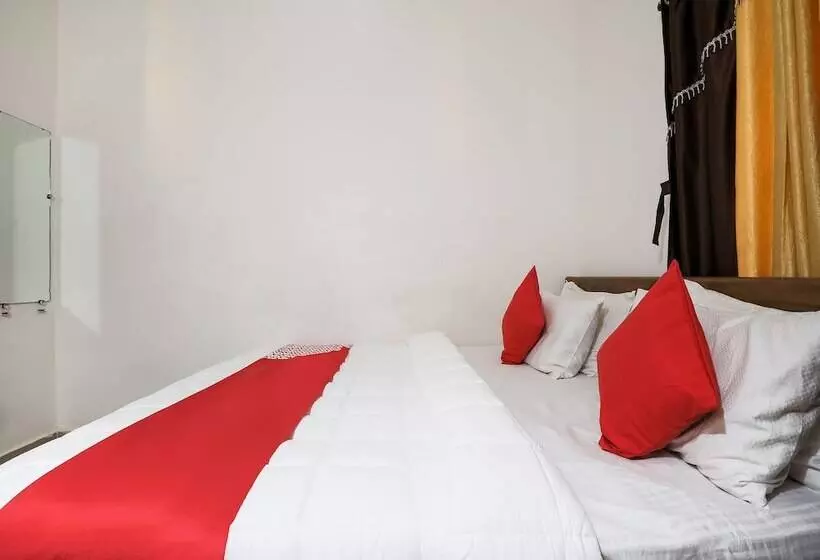 Hotelli Rosy Guest House By Oyo