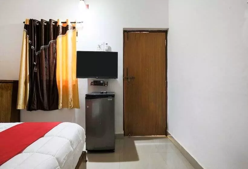 Hotelli Rosy Guest House By Oyo