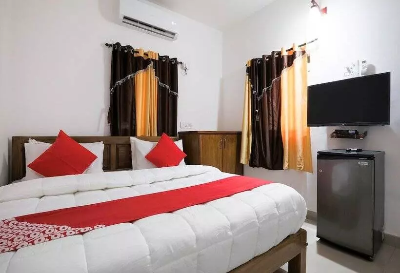 Hotelli Rosy Guest House By Oyo