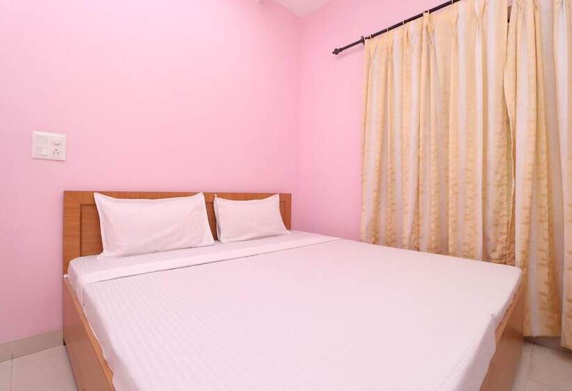 هتل Spot On 39951 Multani Residency