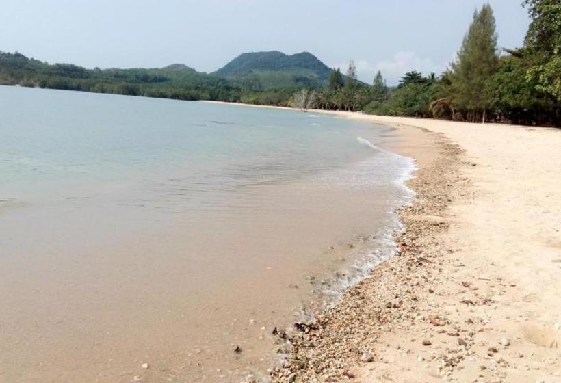 渡假胜地  Cha Bungalow