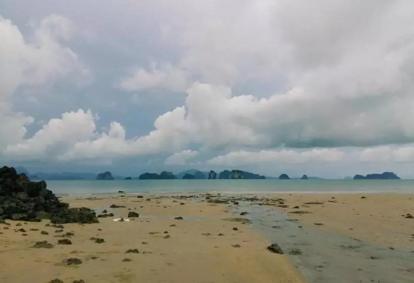 Lomakeskus Cha Bungalow