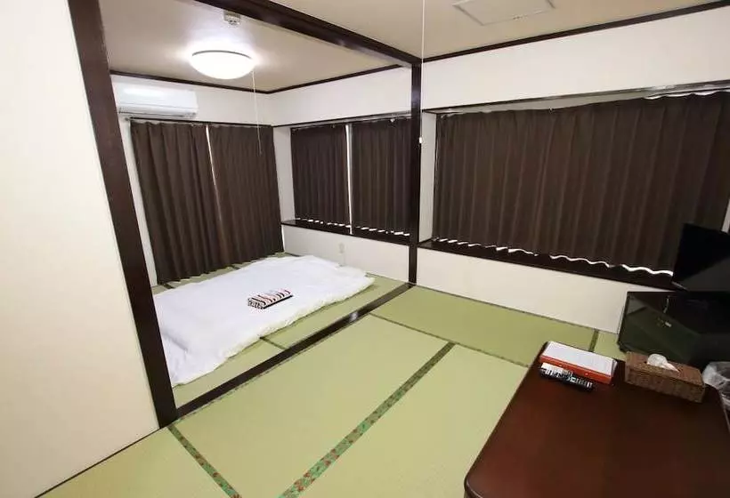 Seven House Urasoe