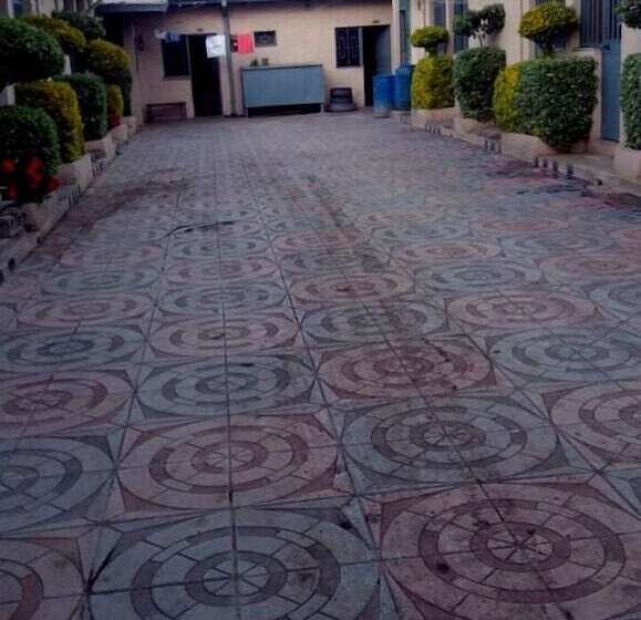 پانسیون Alem Guest House