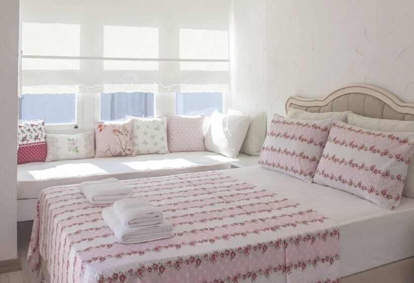 민박 Kybele Suites Alacati