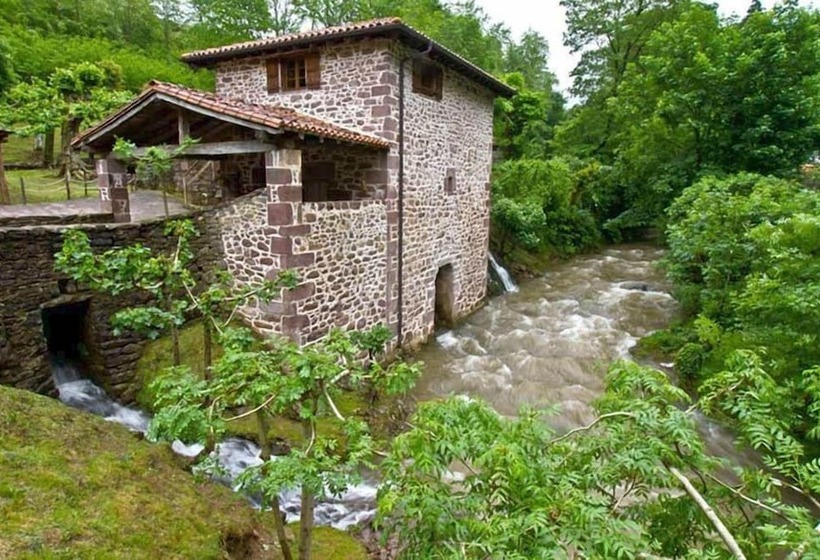 مسافرخانه Posada Elbete