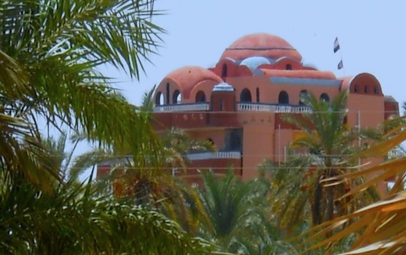 هتل Bedouin Castle