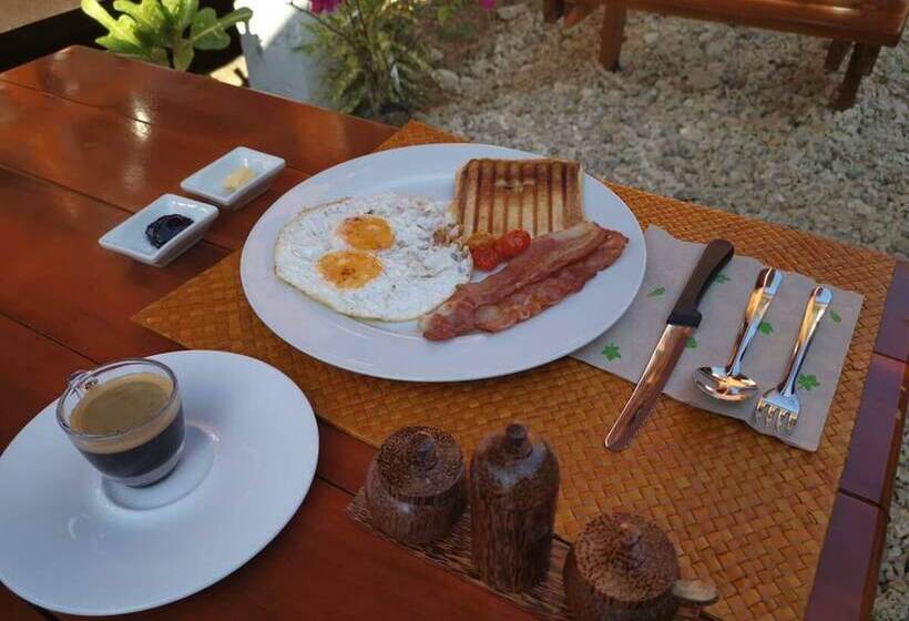 Hotel Bella Athena Garden