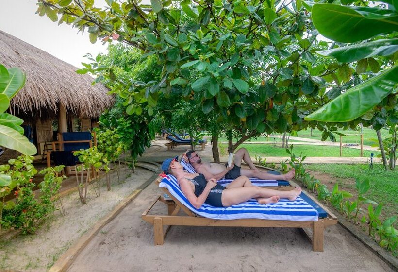 Hotell Blue Waters Arugambay