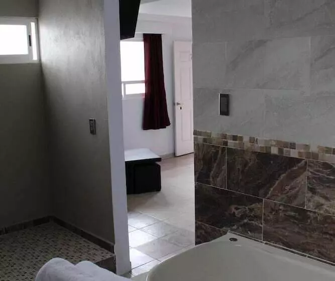 ホテル Boutique Tonalli