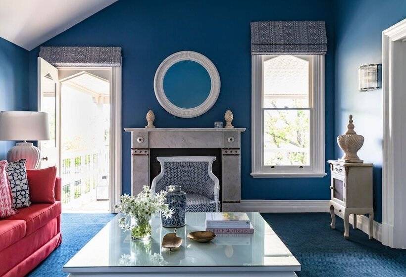 هتل The Byng Street Boutique