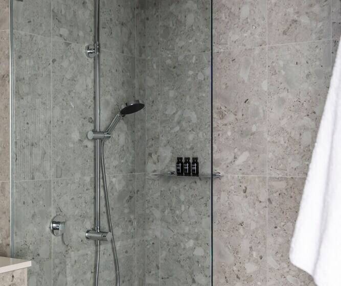 هتل The Byng Street Boutique