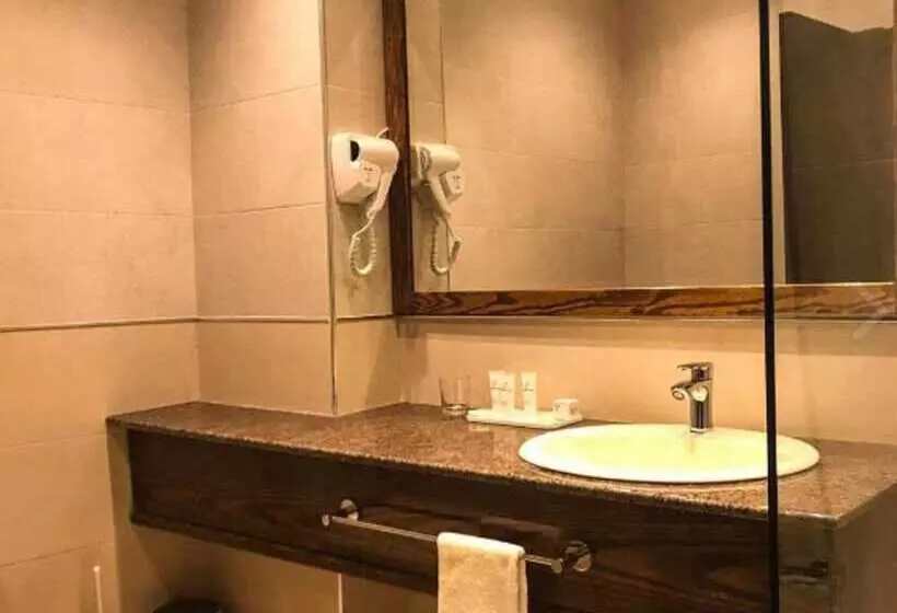 هتل Hôtel  L Olympic