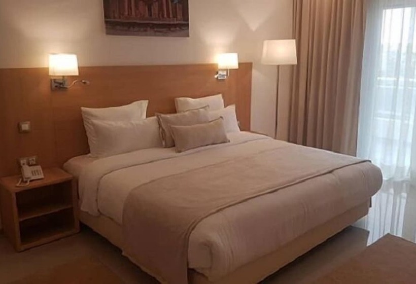 هتل Hôtel L Olympic