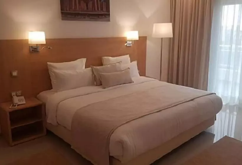 هتل Hôtel  L Olympic