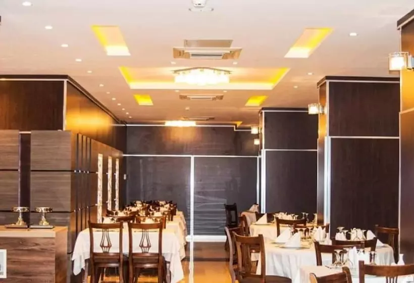 هتل Hôtel  L Olympic