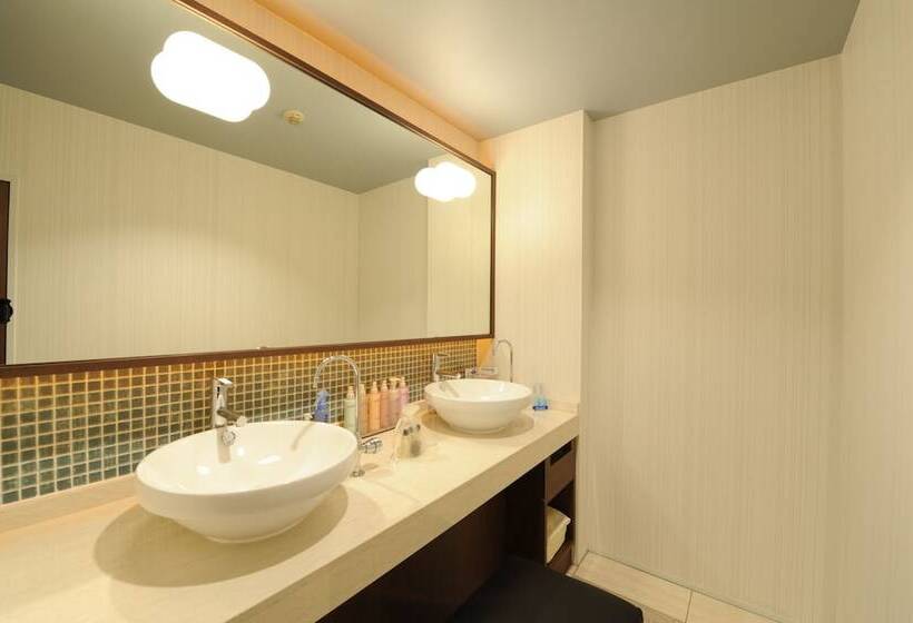 فندق Iris   Adult Only