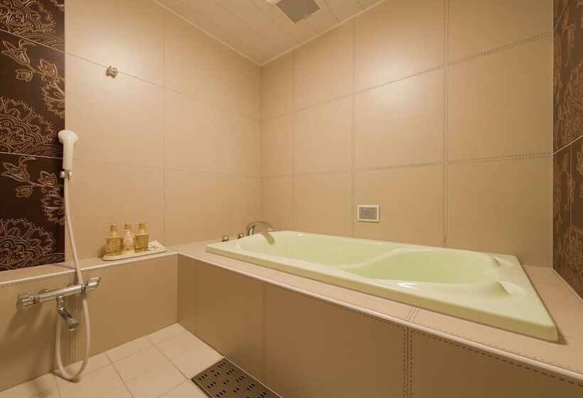 فندق Iris   Adult Only