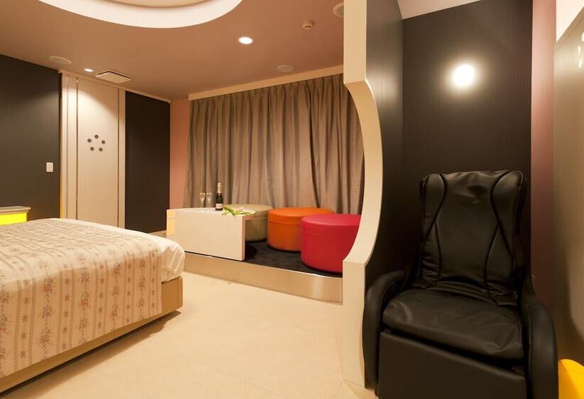 فندق Iris   Adult Only