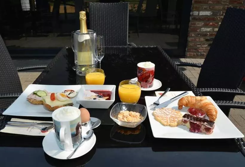 Hotelli Restaurant Rotes Einhorn Düren  Superior