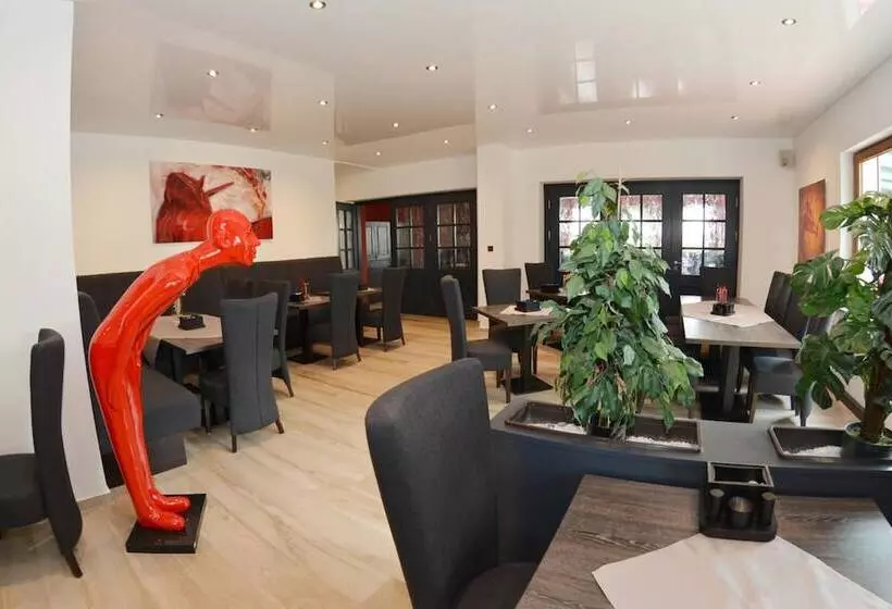 Hotelli Restaurant Rotes Einhorn Düren  Superior