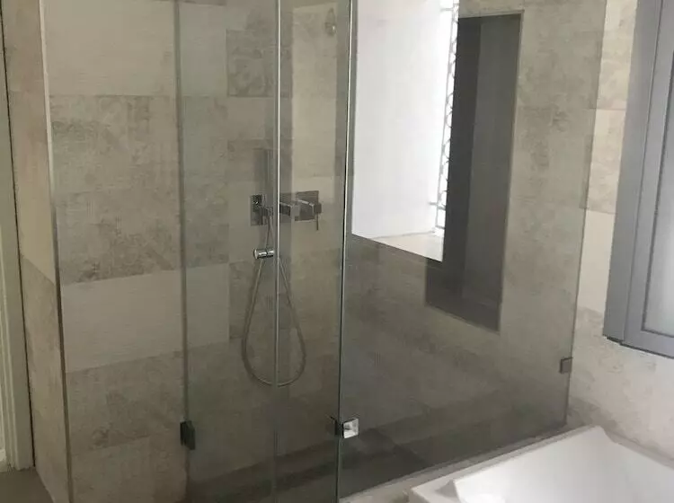 پانسیون Dar Corniche La Marsa