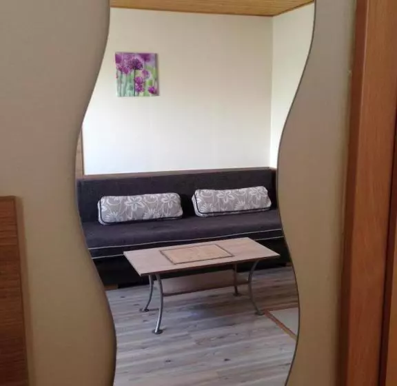 ペンション Guest House Fleurs