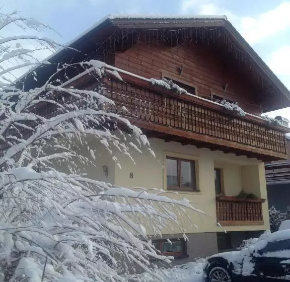 ペンション Guest House Fleurs