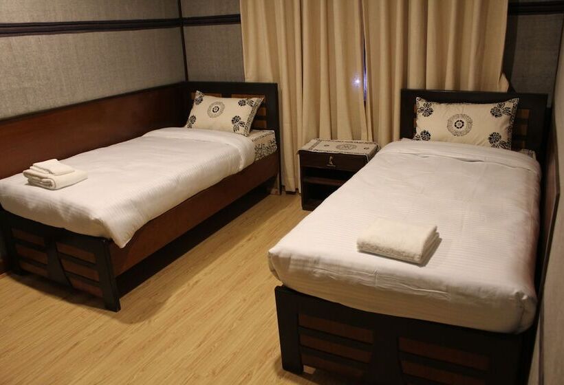 پانسیون Yala Heritage Home