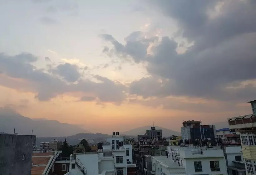 تختخواب و صبحانه Cozy Home