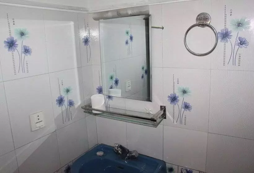 تختخواب و صبحانه Cozy Home