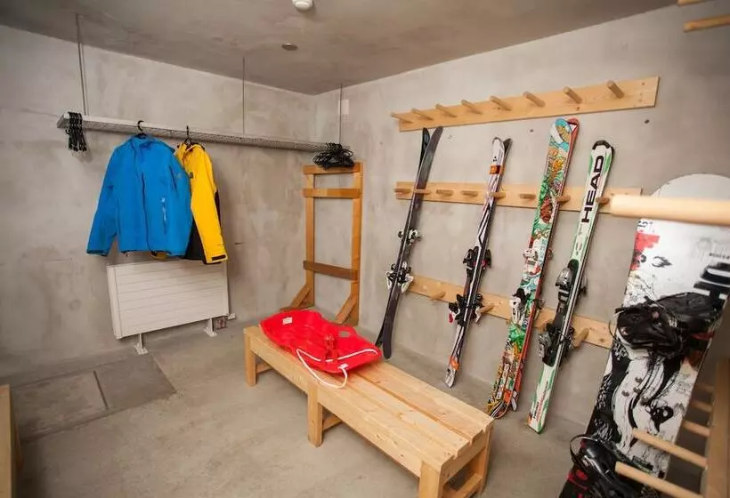 Full Circle Apartments