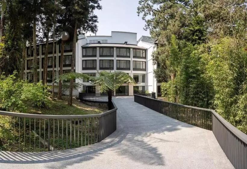 هتل Howard Resort Xitou