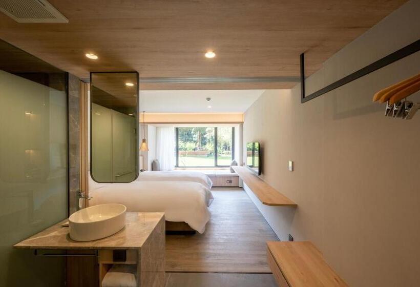 هتل Howard Resort Xitou