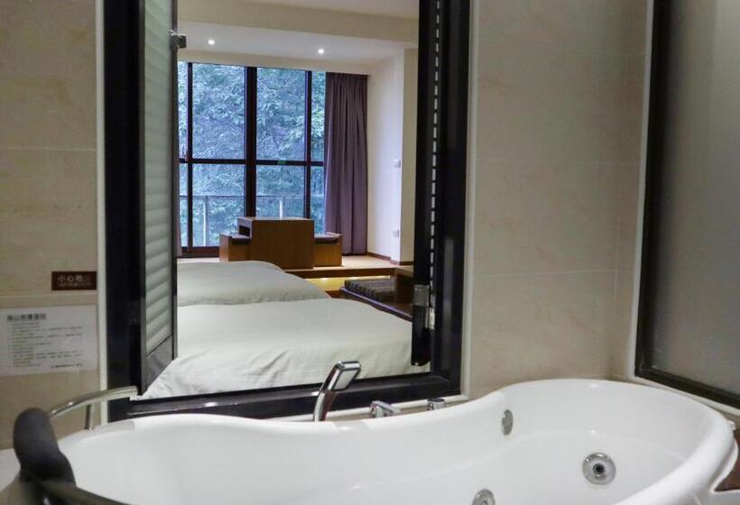 هتل Howard Resort Xitou