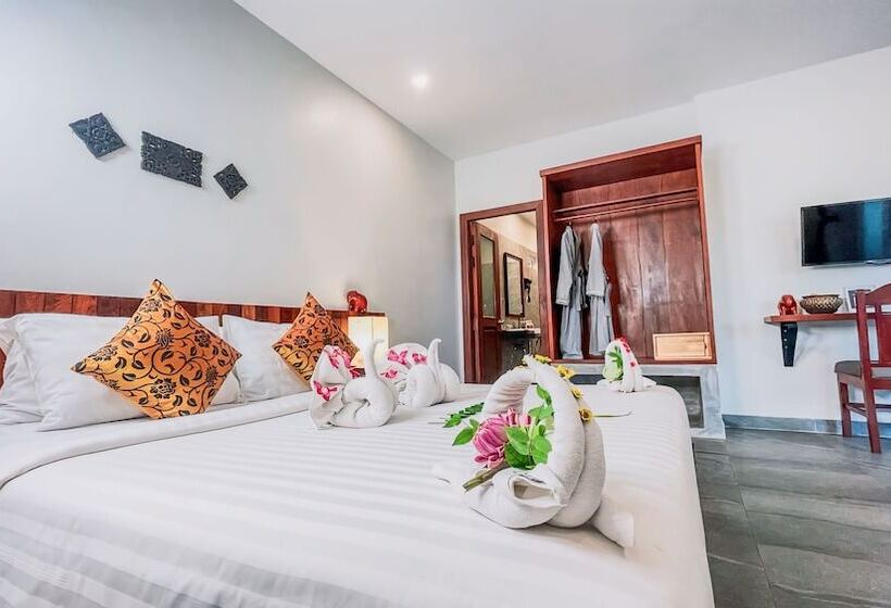 هتل Indra Angkor Residence