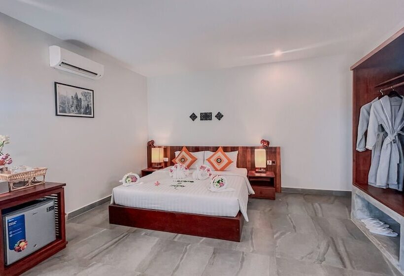 هتل Indra Angkor Residence