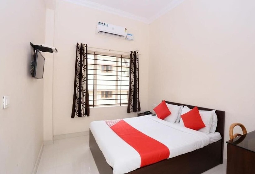 בית מלון כפרי Saravana Inn