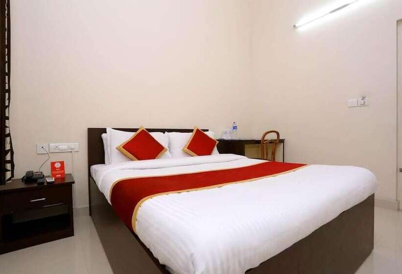 בית מלון כפרי Saravana Inn