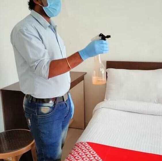 בית מלון כפרי Saravana Inn