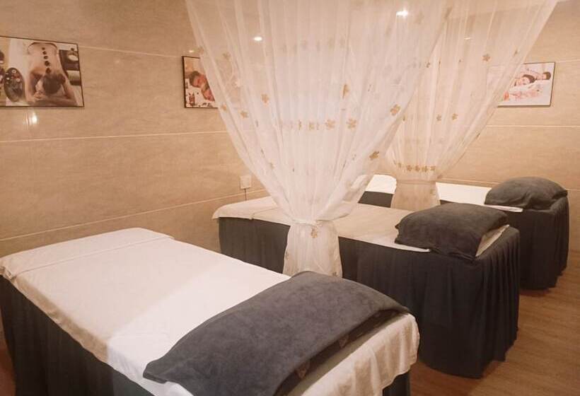 هتل Thao Trang Laluxe