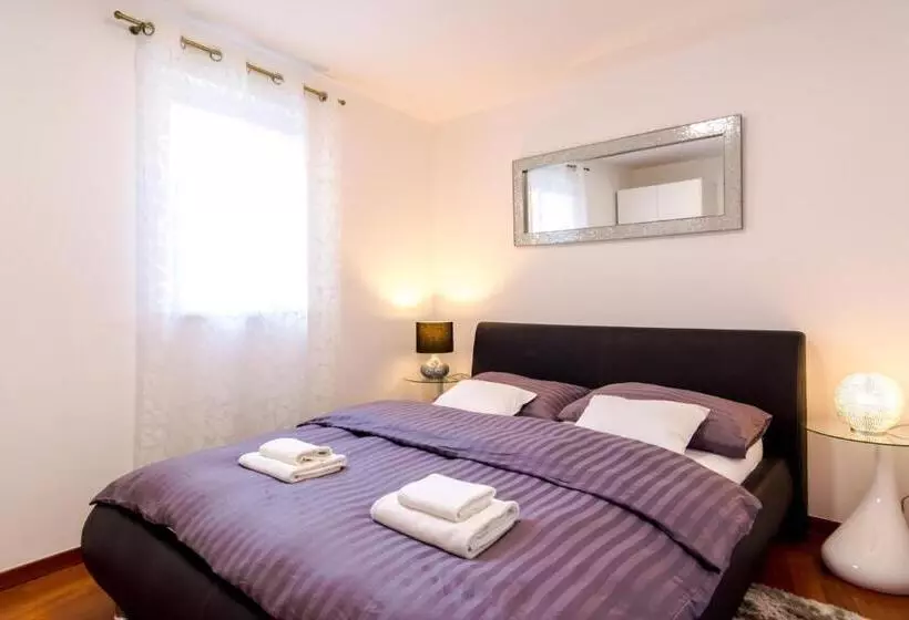 Majatalo Apartments And Rooms With Wifi Split   16550