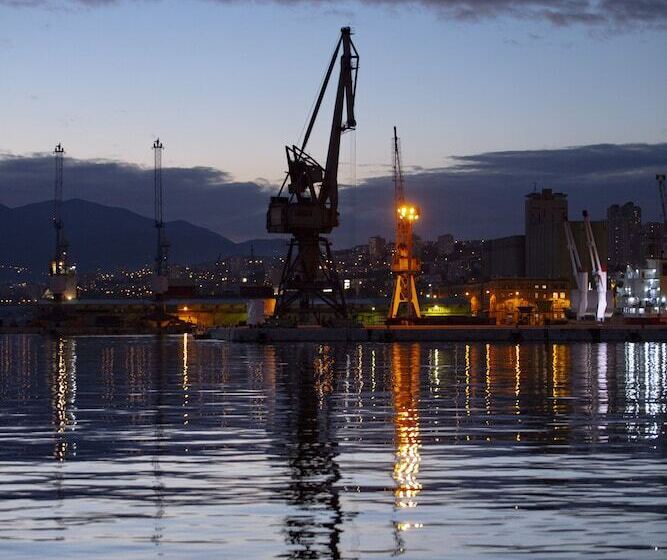 פנסיון Deluxe Ploech