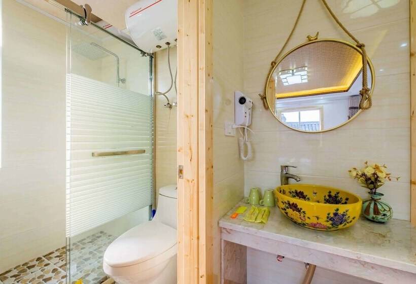 پانسیون Dongzha Renjia Inn