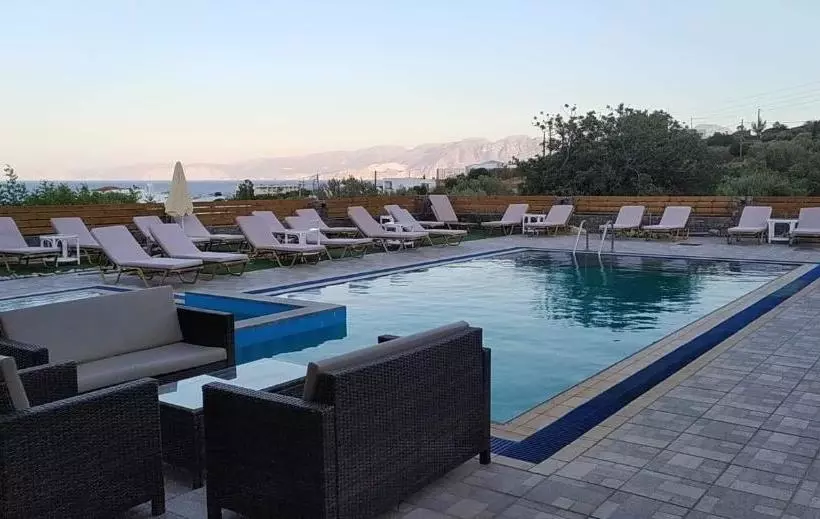 پانسیون Elounda Ocean View Suites