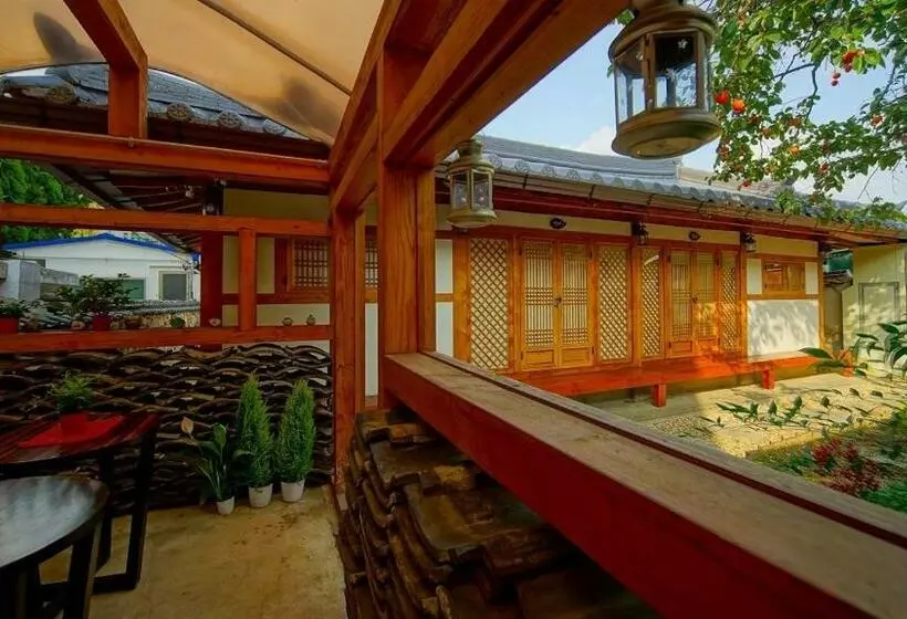 ペンション Jeonju Hanokmaeulsukbak Hanokmidam
