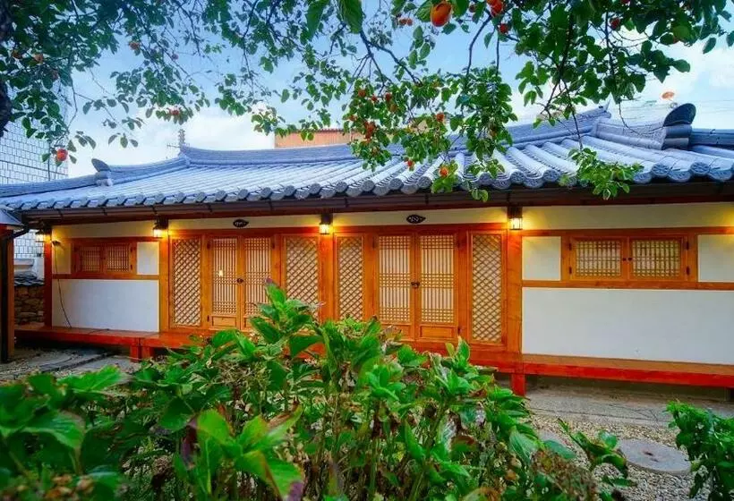 ペンション Jeonju Hanokmaeulsukbak Hanokmidam
