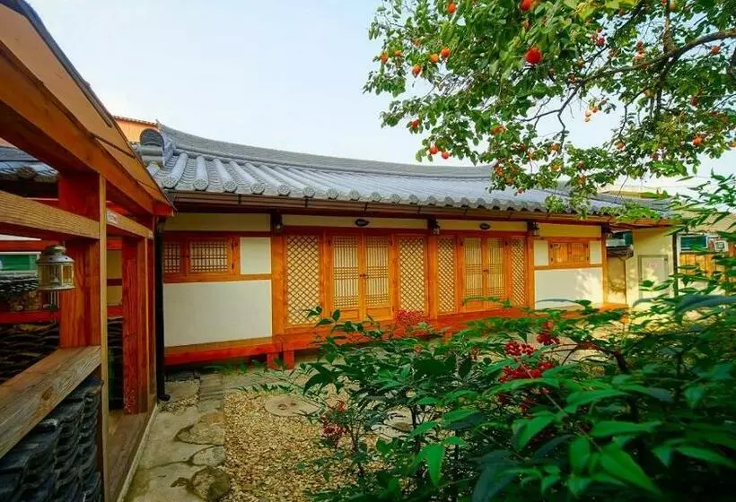 ペンション Jeonju Hanokmaeulsukbak Hanokmidam