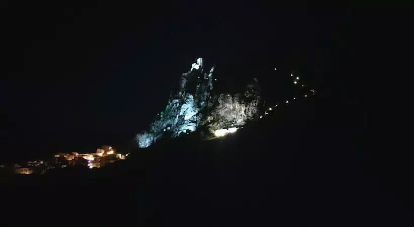 Majatalo Casa Rural Lunares Y Salinera